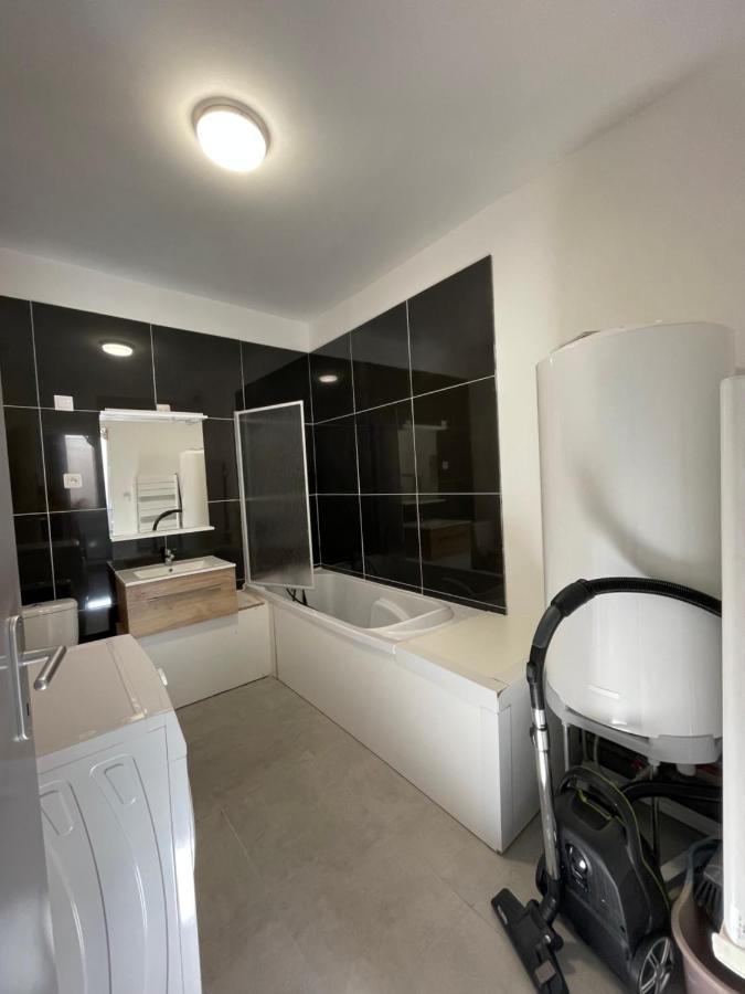 Superbe Appartement Sur Coudekerque-Branche Екстериор снимка